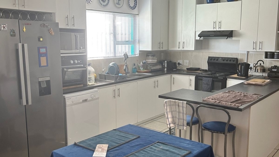 3 Bedroom Property for Sale in Saldanha Western Cape